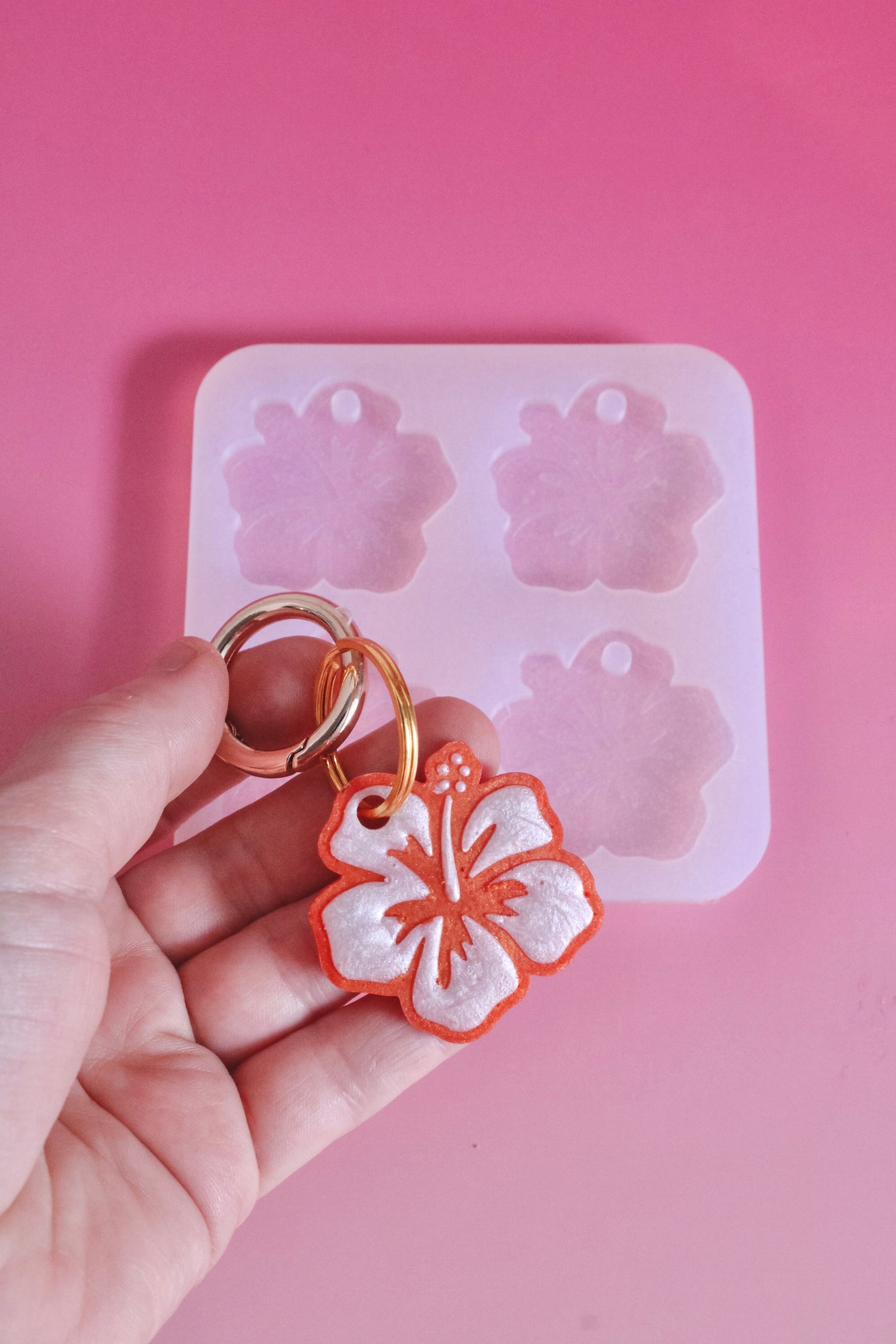 Moule silicone médaille / porte-clé HIBISCUS - 4 pièces