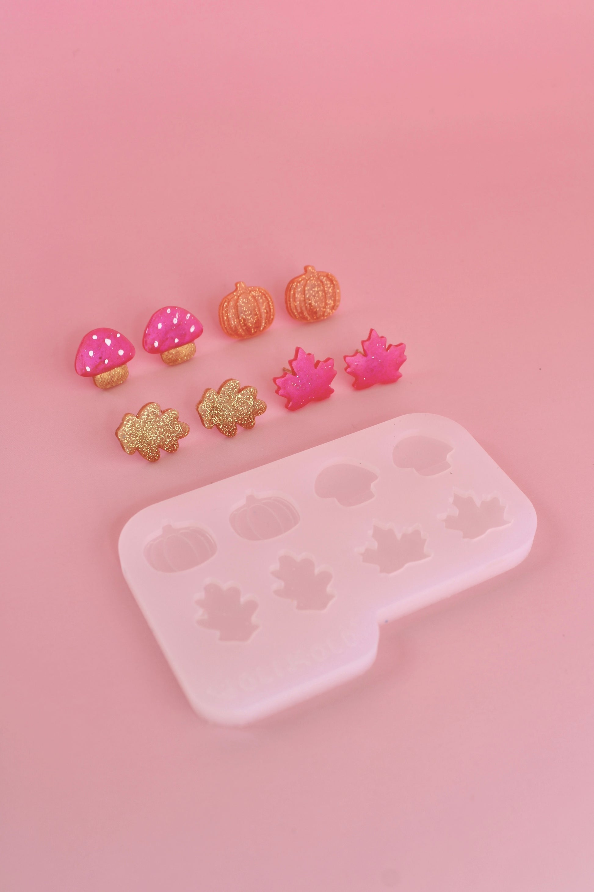 Moule silicone puces d'oreilles - AUTOMNE 4 formes