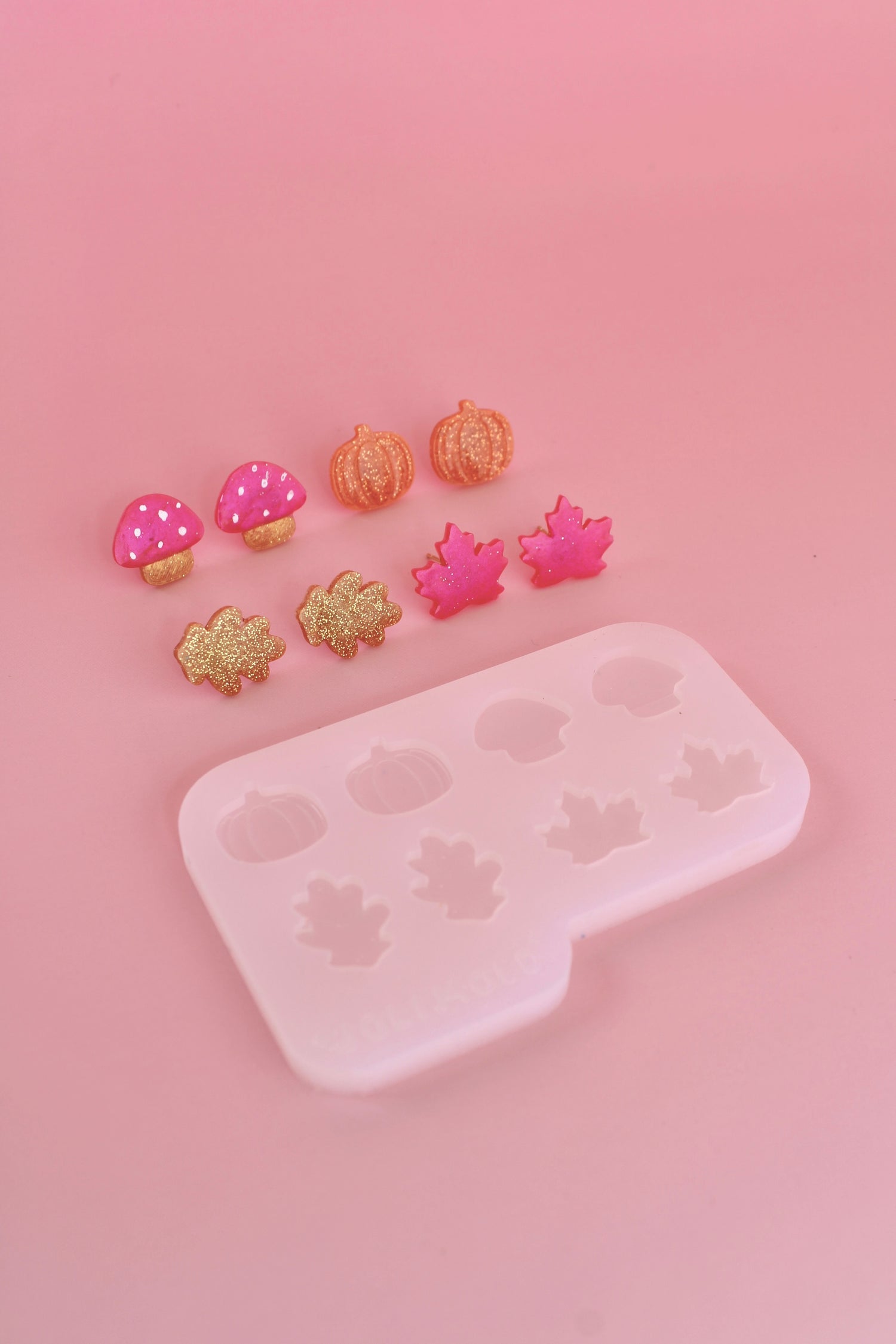 Moule silicone puces d'oreilles - AUTOMNE 4 formes