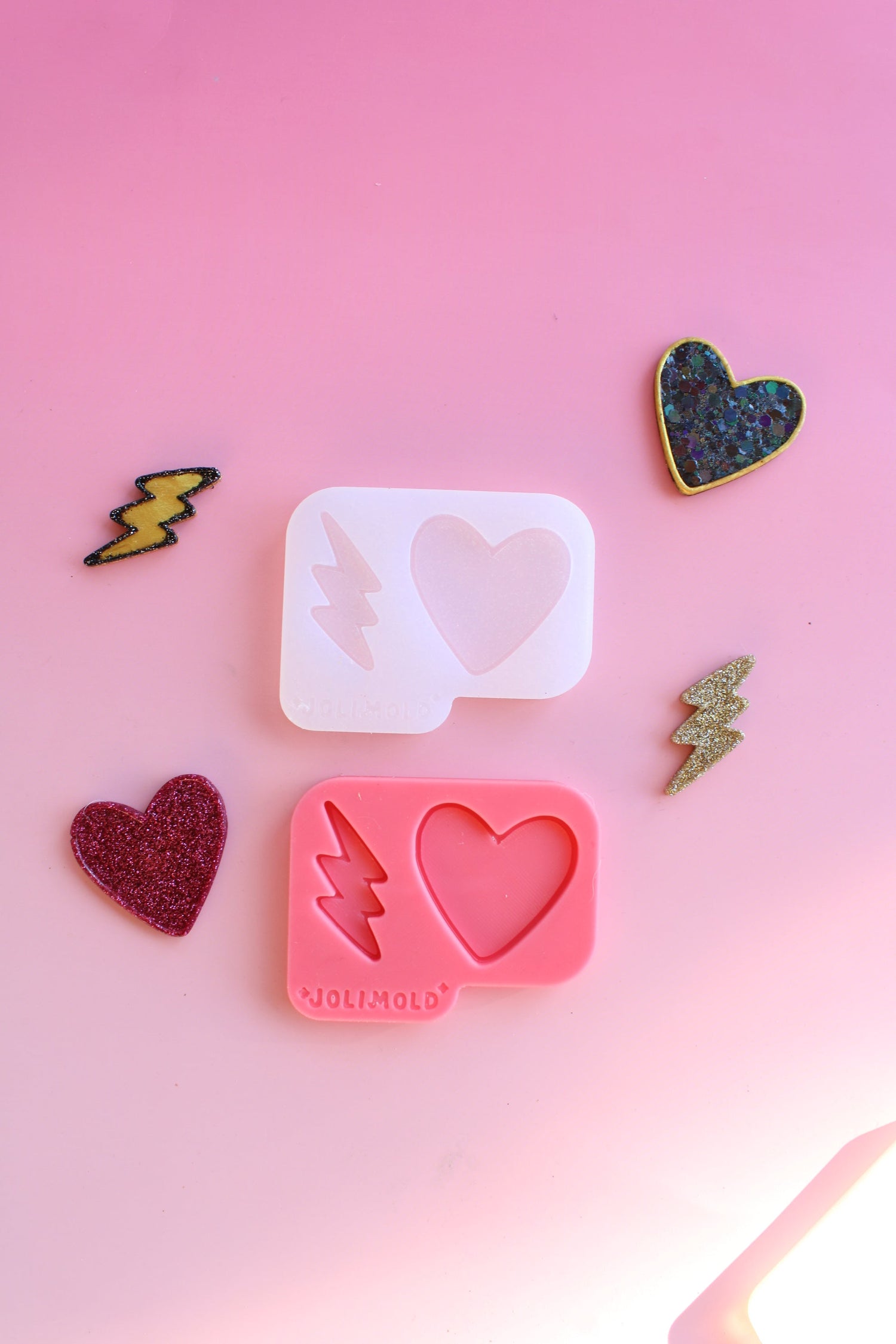 Moule silicone broche COUP DE FOUDRE - Coeur + éclair