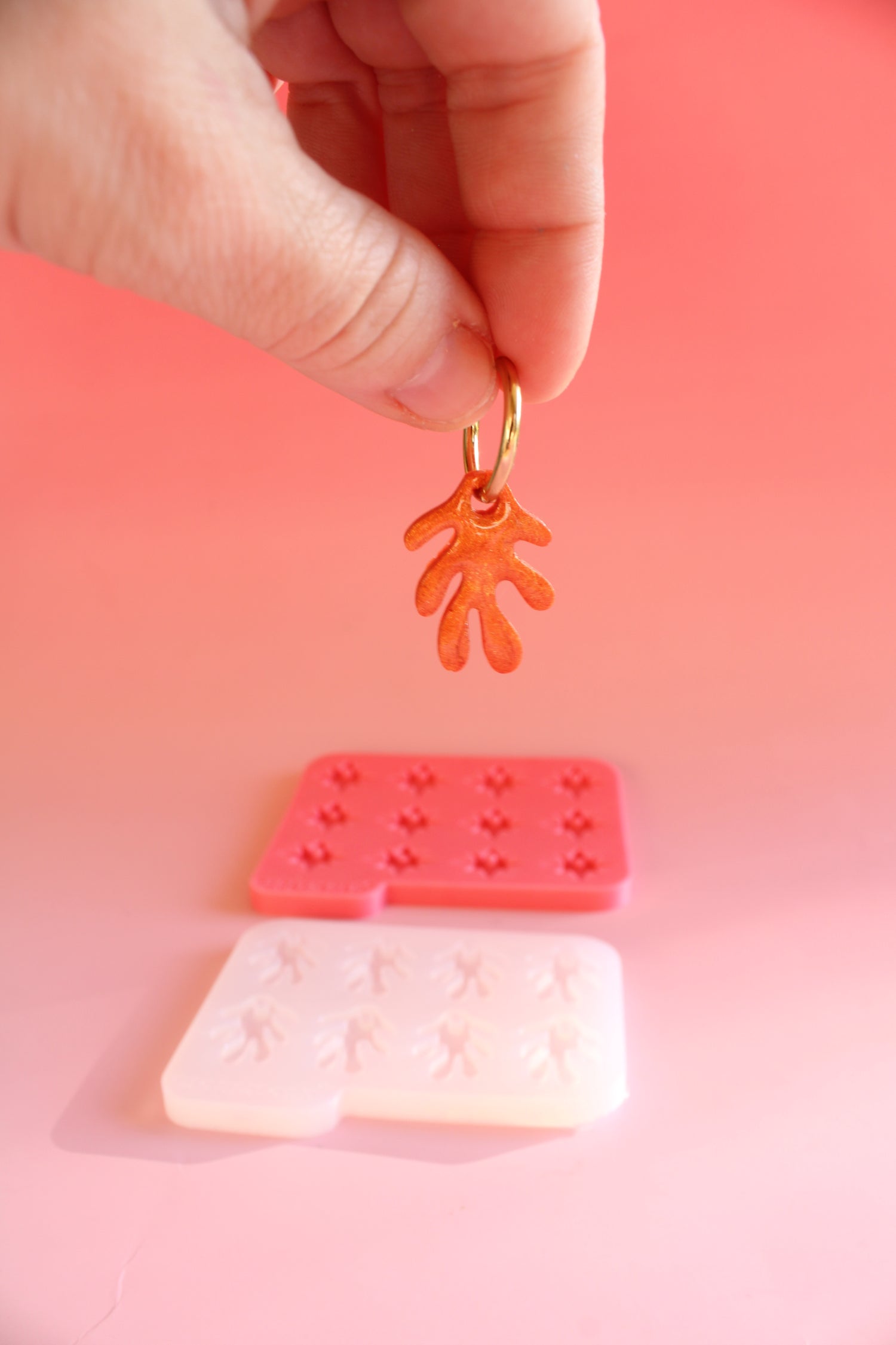 Moule silicone pampille CORAIL - 4 paires