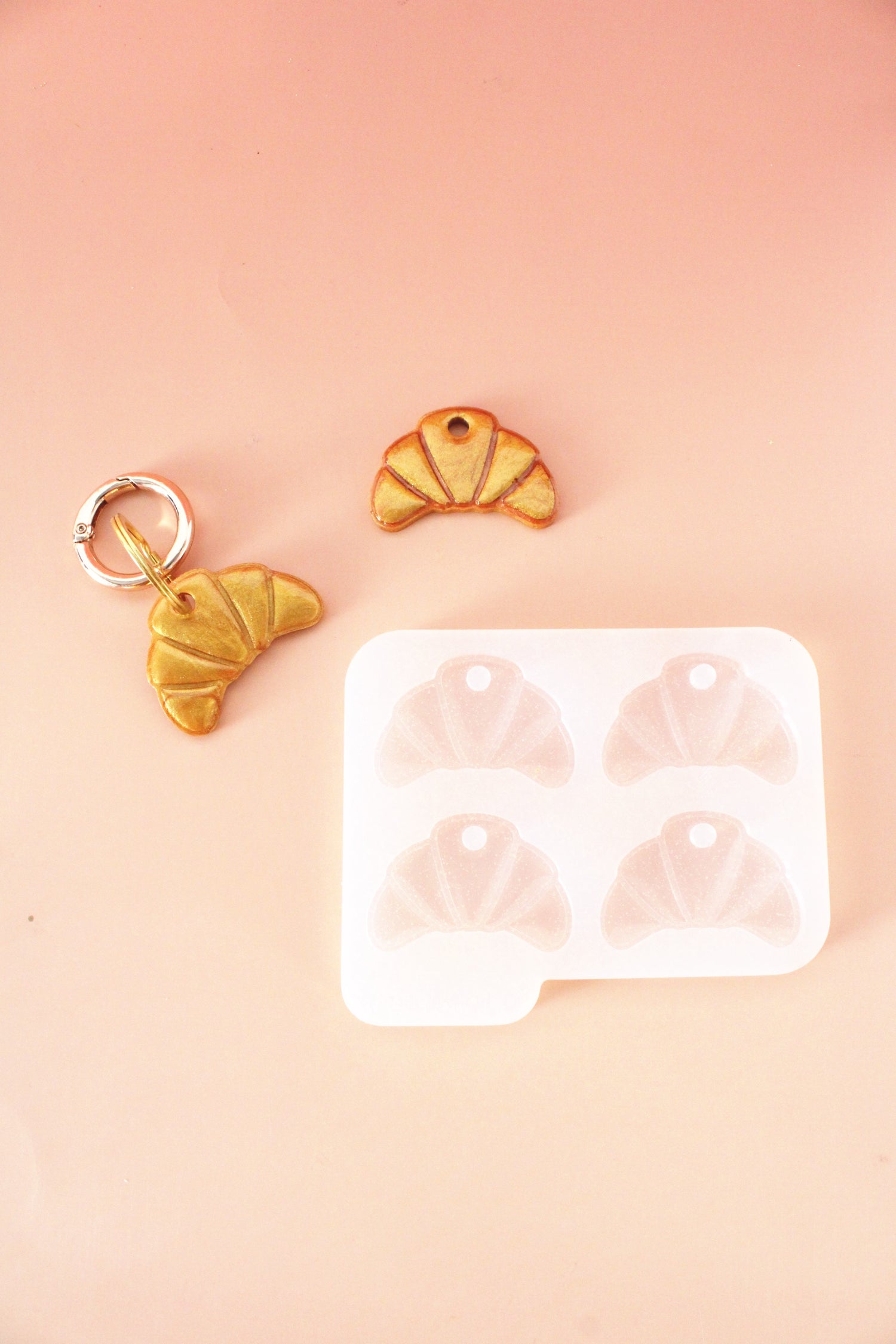 Moule silicone médaille CROISSANT - 4 formes