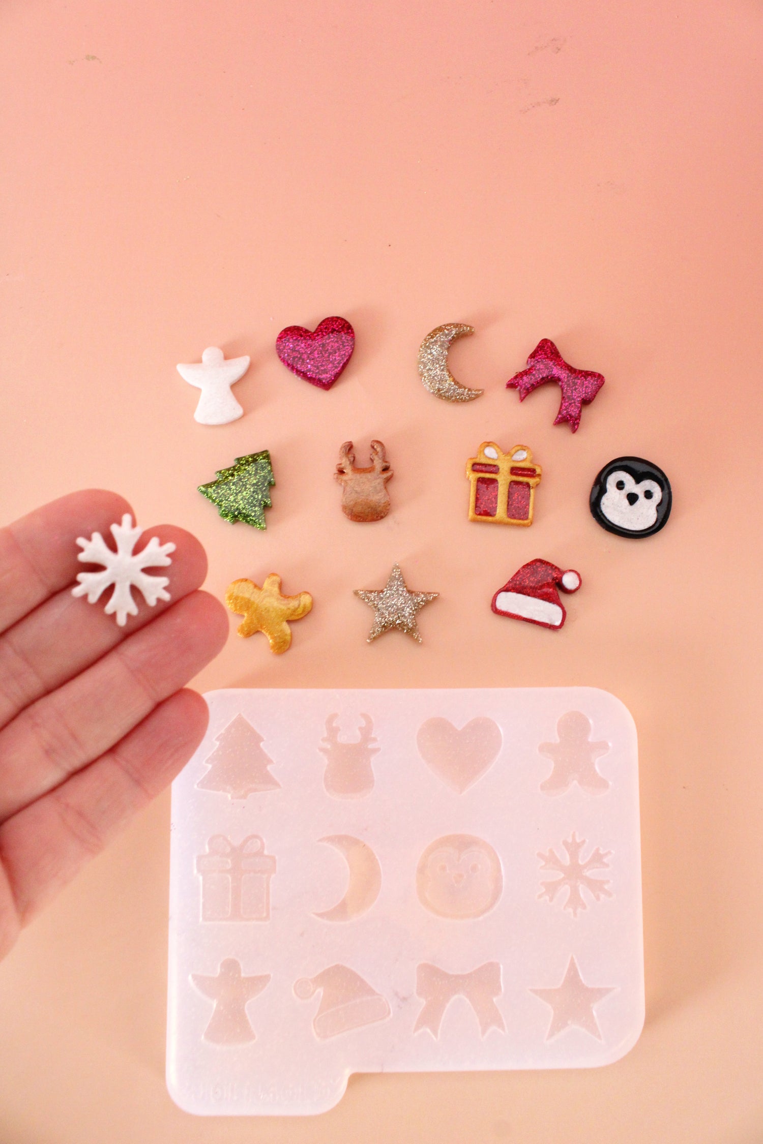 Moule silicone breloques NOËL – 12 mini formes