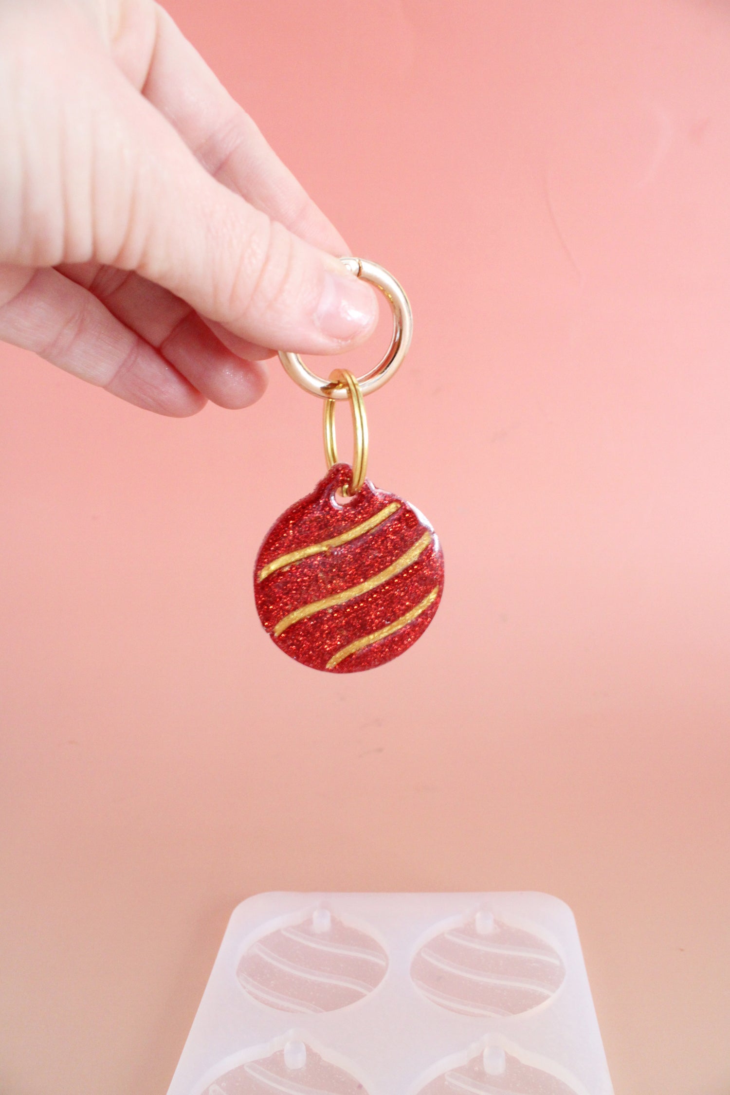 Moule silicone médaille BOULE DE NOËL - 4 formes