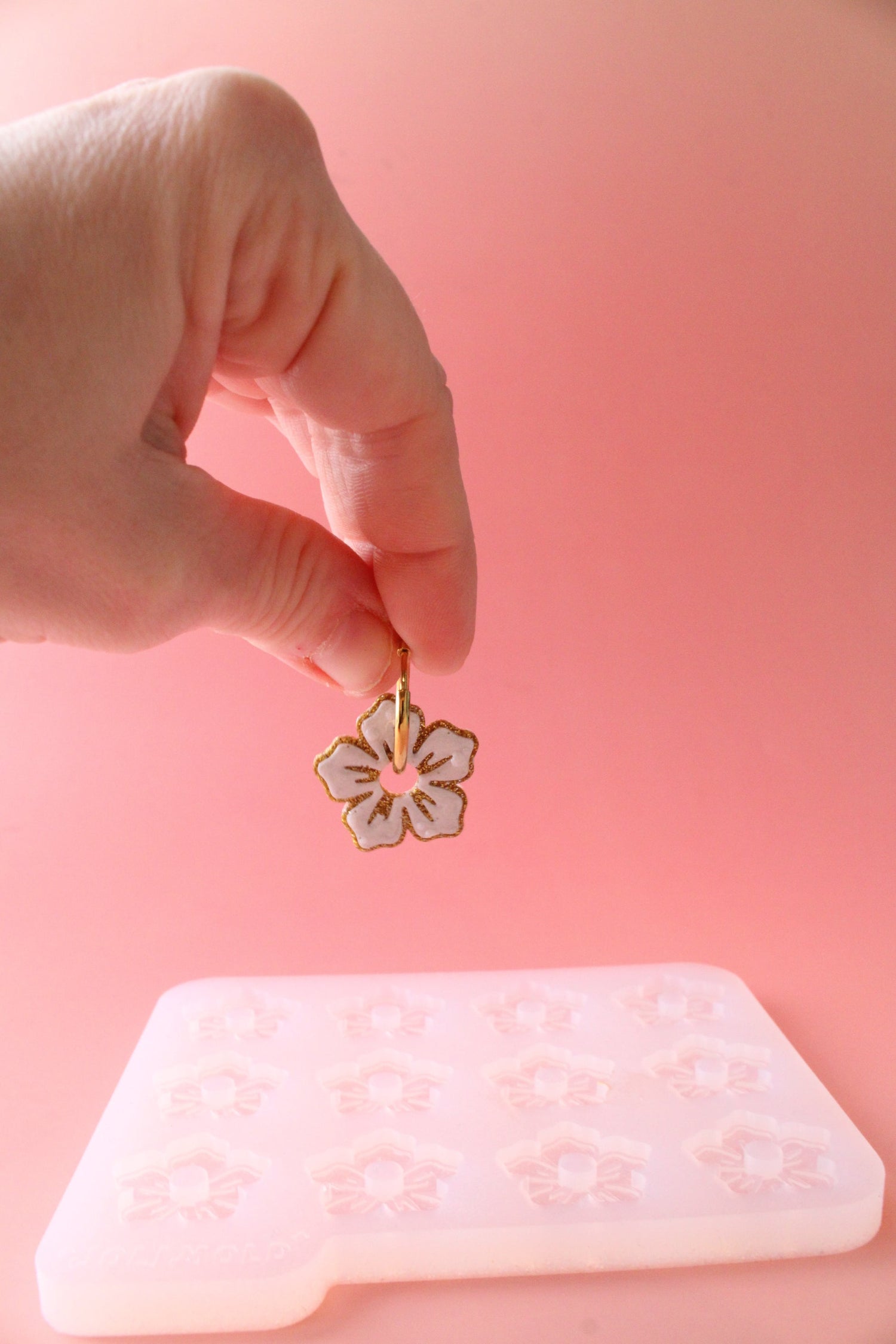 Moule silicone pampille HIBISCUS - 6 paires