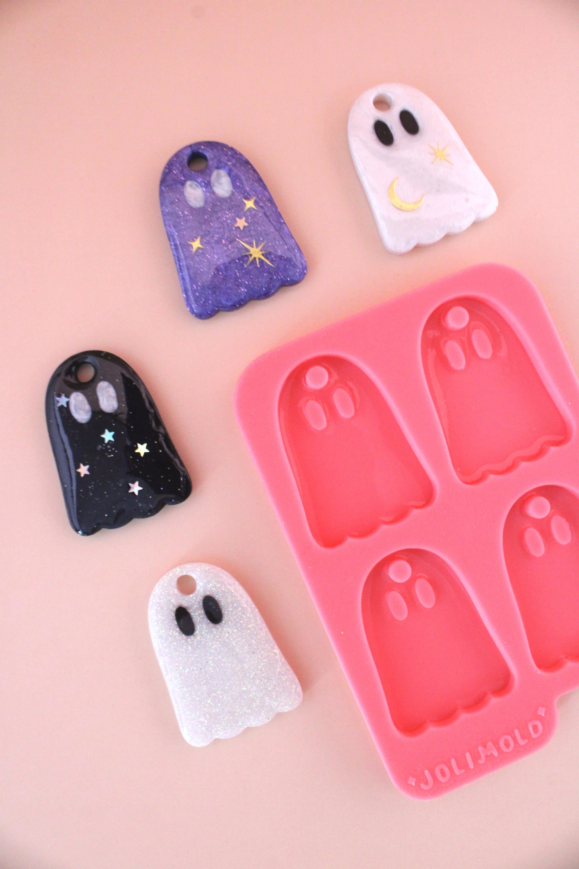 Moule silicone médaille FANTOME - 4 formes