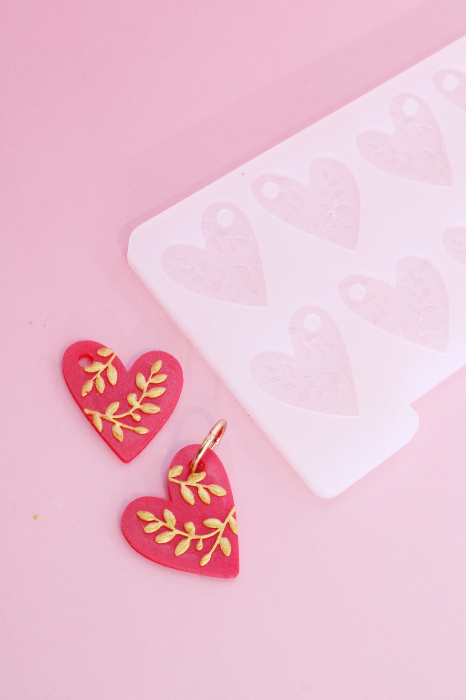 Moule silicone pampille COEUR ASYMETRIQUE- 6 paires