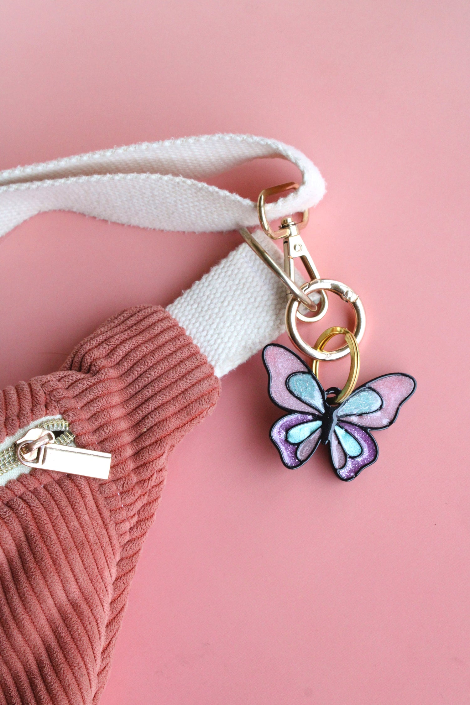 Moule silicone médaille/porte-clés PAPILLON - 4 formes