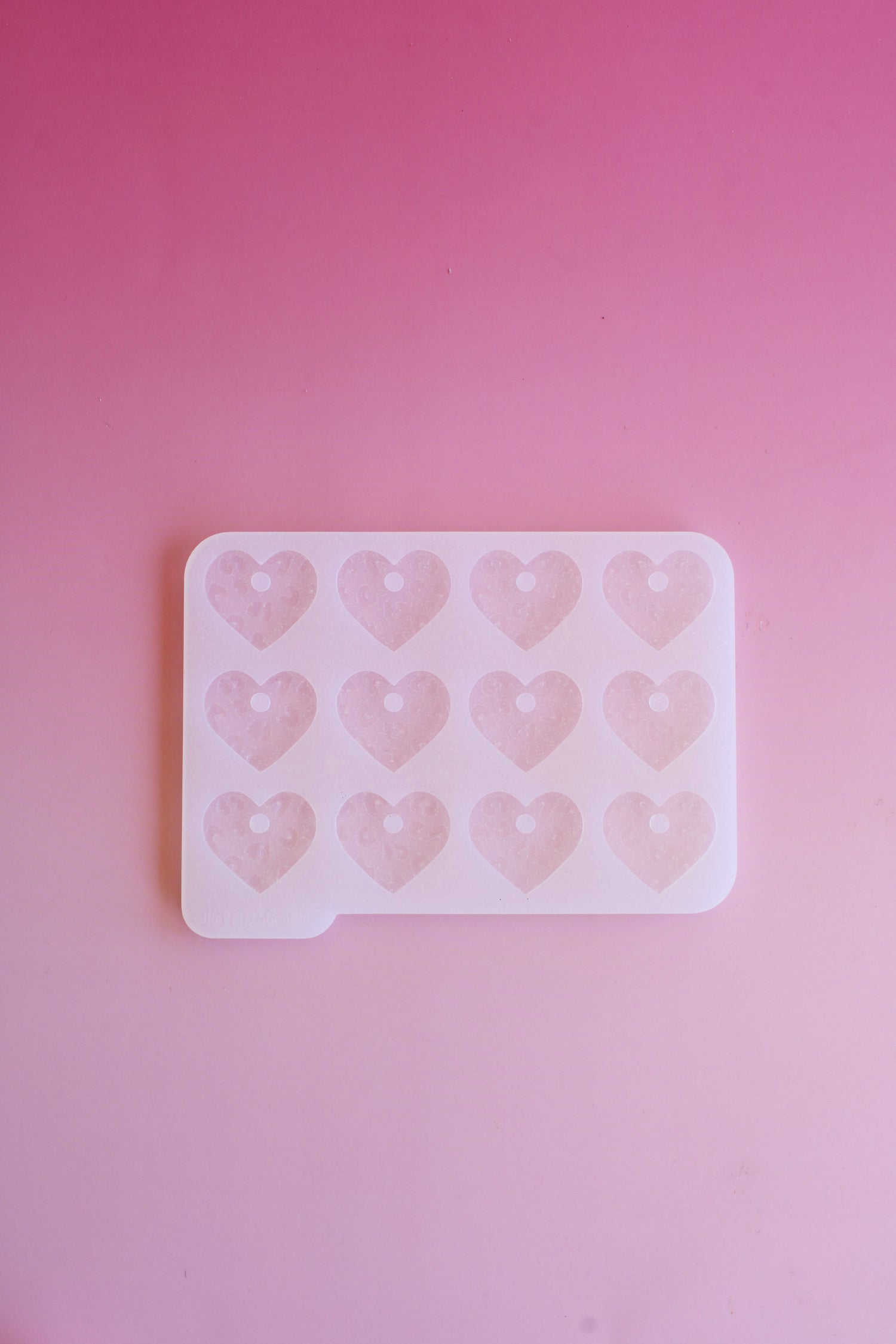 Moule silicone pampille GRAND COEUR LEOPARD - 6 paires
