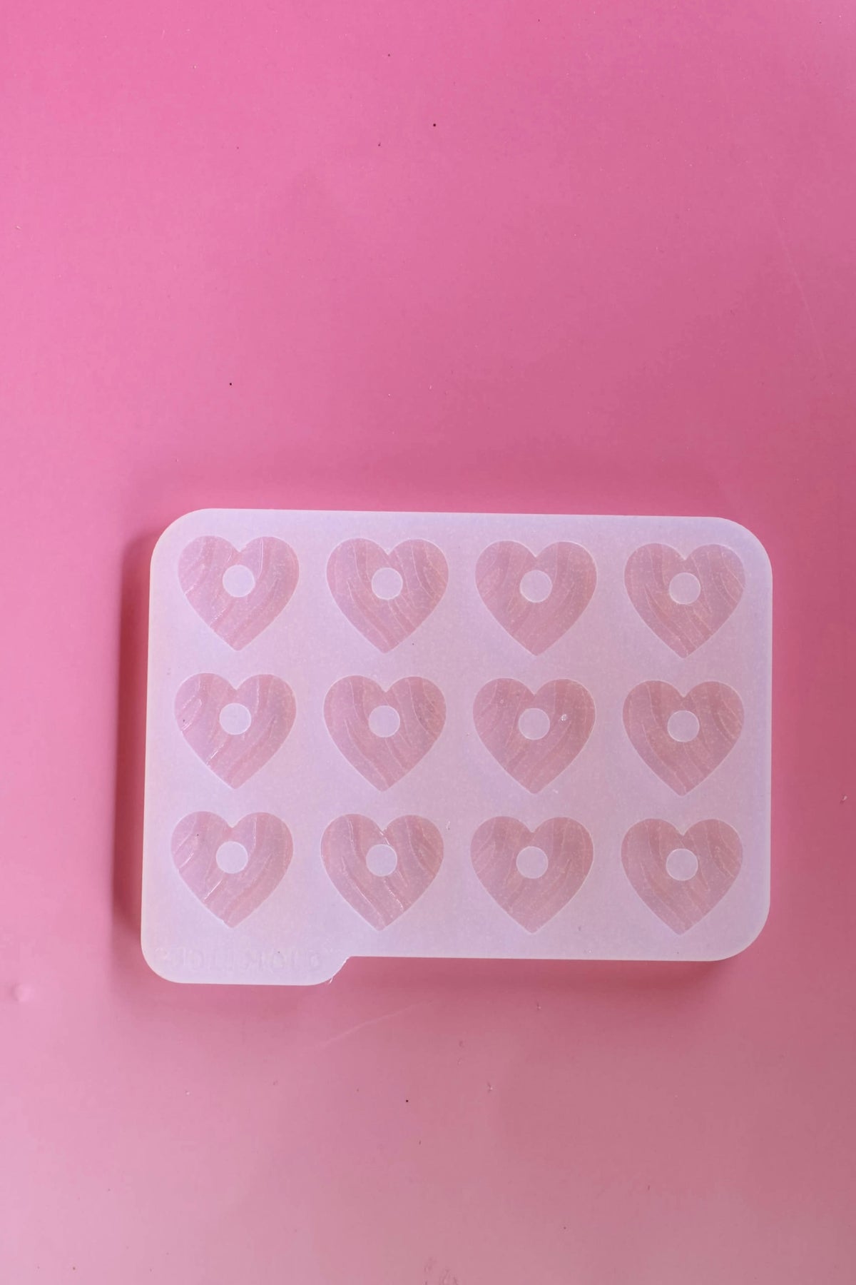 Moule silicone pampille COEUR ZEBRE - 6 paires