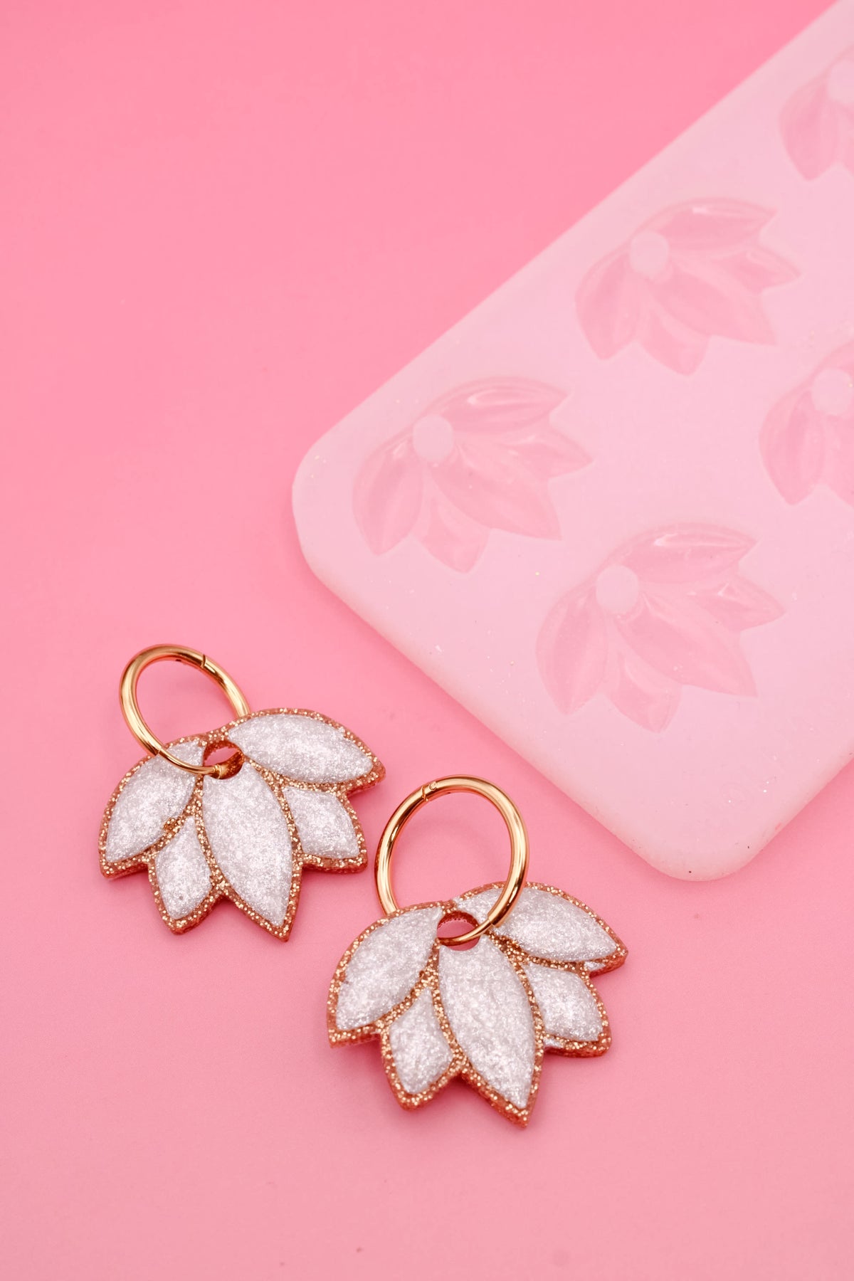 Moule silicone pampille FLEUR LOTUS - 6 paires
