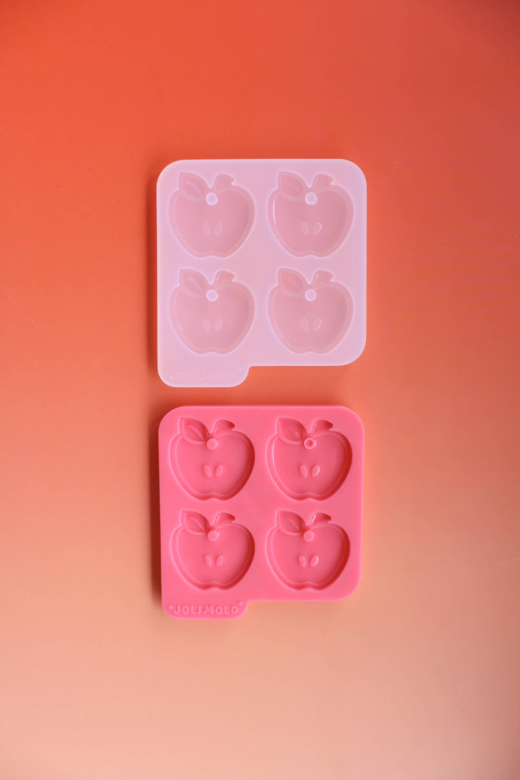 Moule silicone médaille POMME