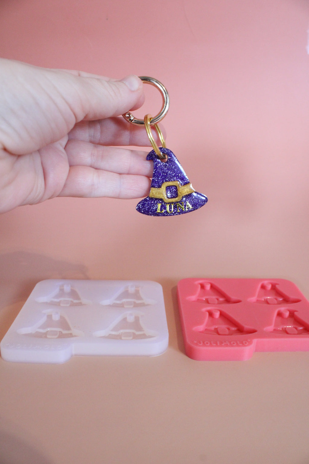 Moule silicone médaille CHAPEAU SORCIERE - 4 formes