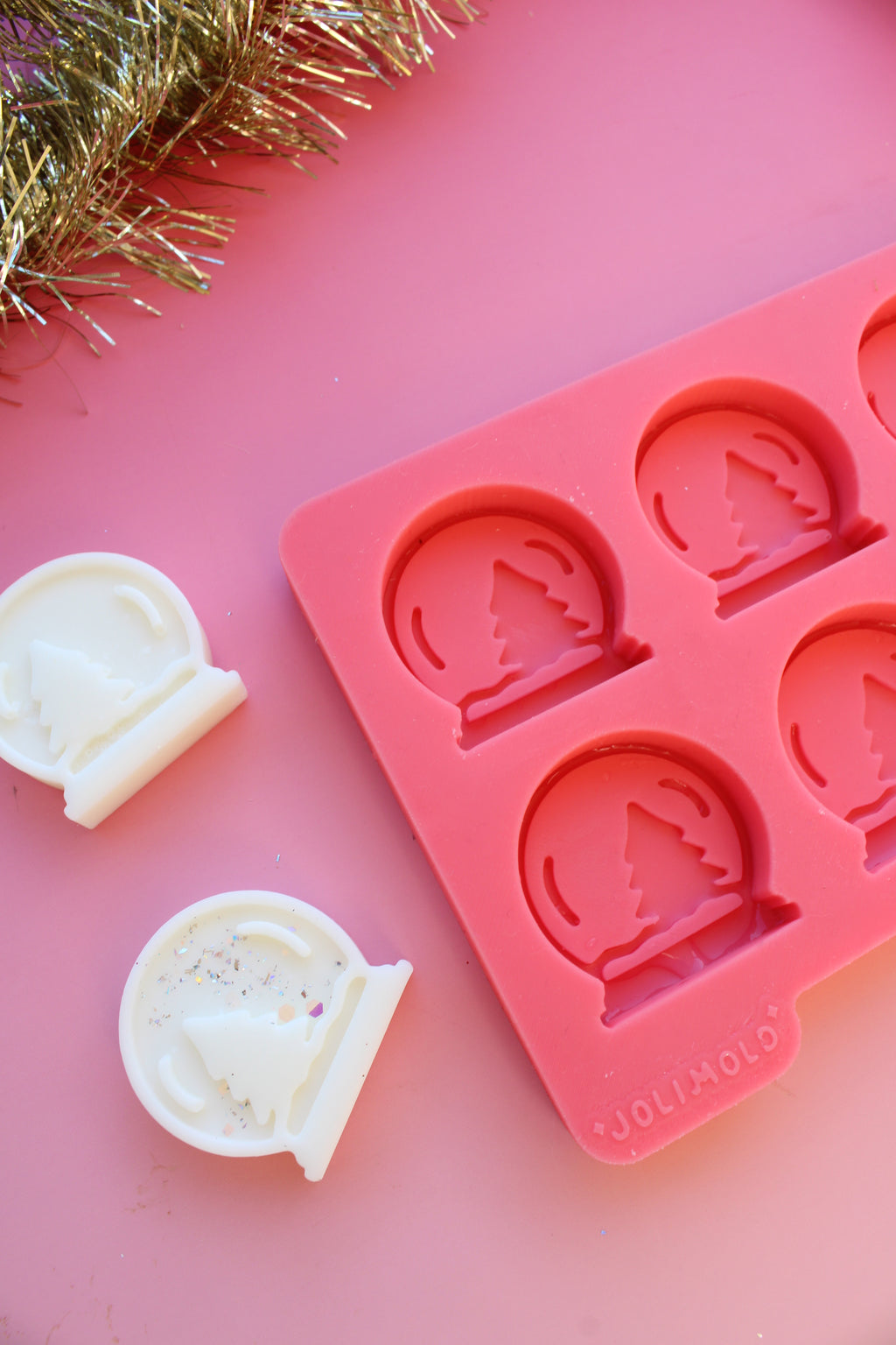 Moule silicone fondant parfumé BOULE A NEIGE - 6 pièces