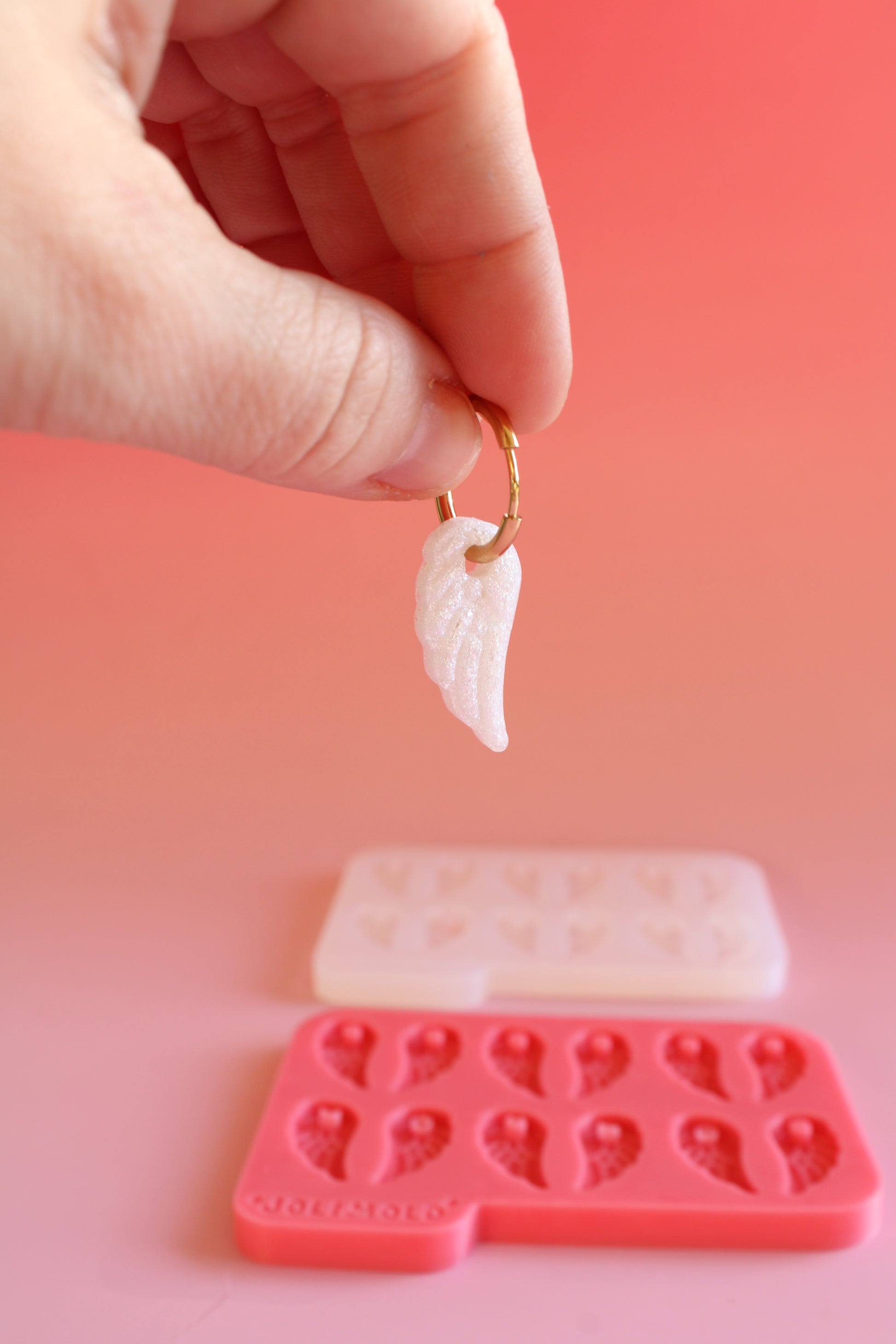 Moule silicone pampille AILE ANGE - 6  paires