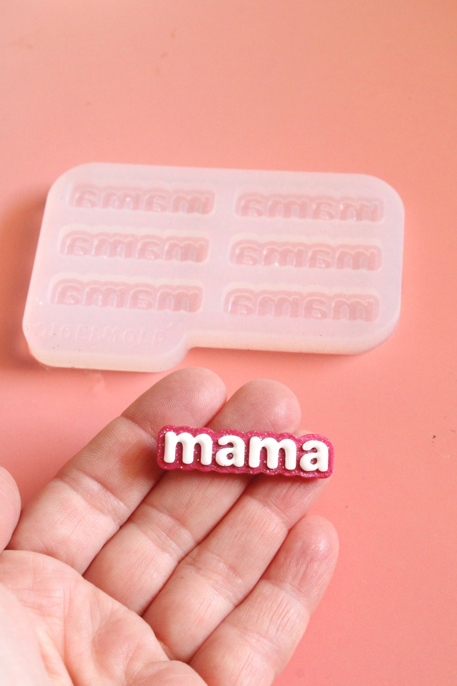 Moule silicone broche MAMA - 6 broches