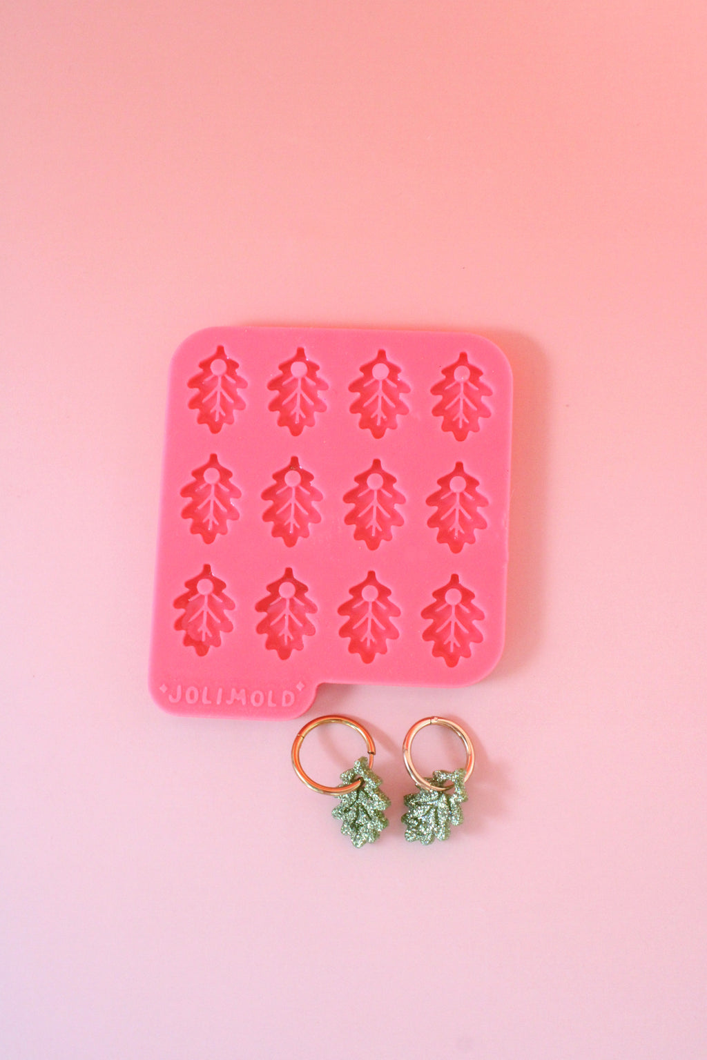 Moule silicone pampille FEUILLE DE CHENE - 6 paires